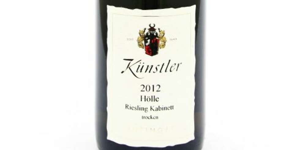 GOD HVITVIN: Künstler Hochheimer Hölle Riesling Kabinett Trocken 2012. GOD HVITVIN: Künstler Hochheimer Hölle Riesling Kabinett Trocken 2012.