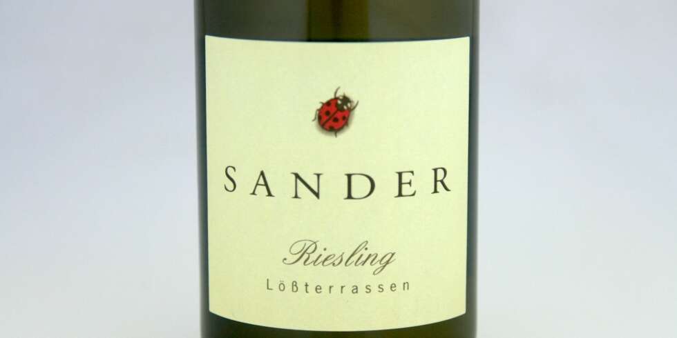 GOD VIN: Sander Løssterrassen Mettenheimer Riesling Trocken 2014. GOD VIN: Sander Løssterrassen Mettenheimer Riesling Trocken 2014.