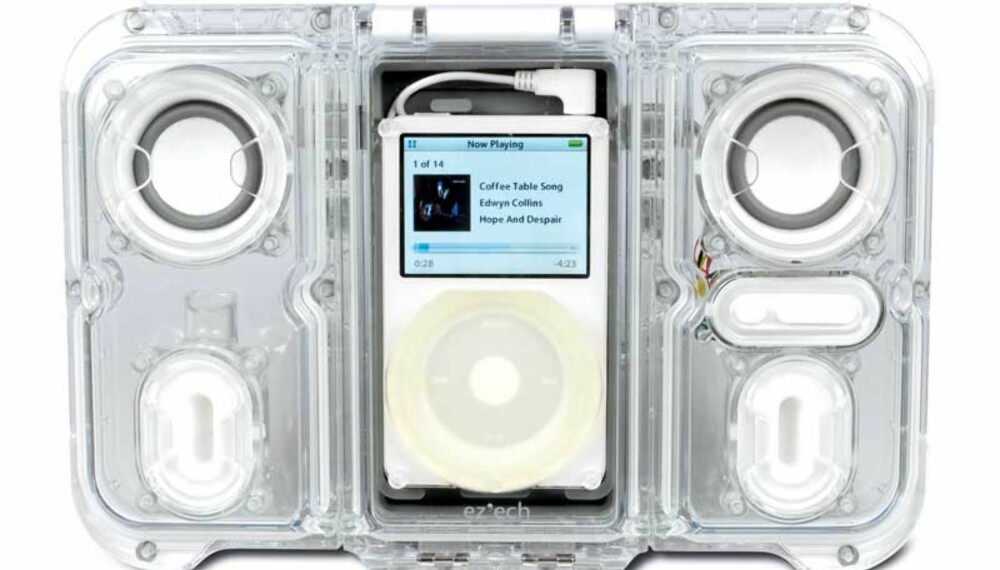 Vanntette høyttalere til iPod høres intuitivt morsomt ut, men Ez¿ech tar seg vann over hodet på grunn av dårlig lydkvalitet. Vanntette høyttalere til iPod høres intuitivt morsomt ut, men Ez¿ech tar seg vann over hodet på grunn av dårlig lydkvalitet.