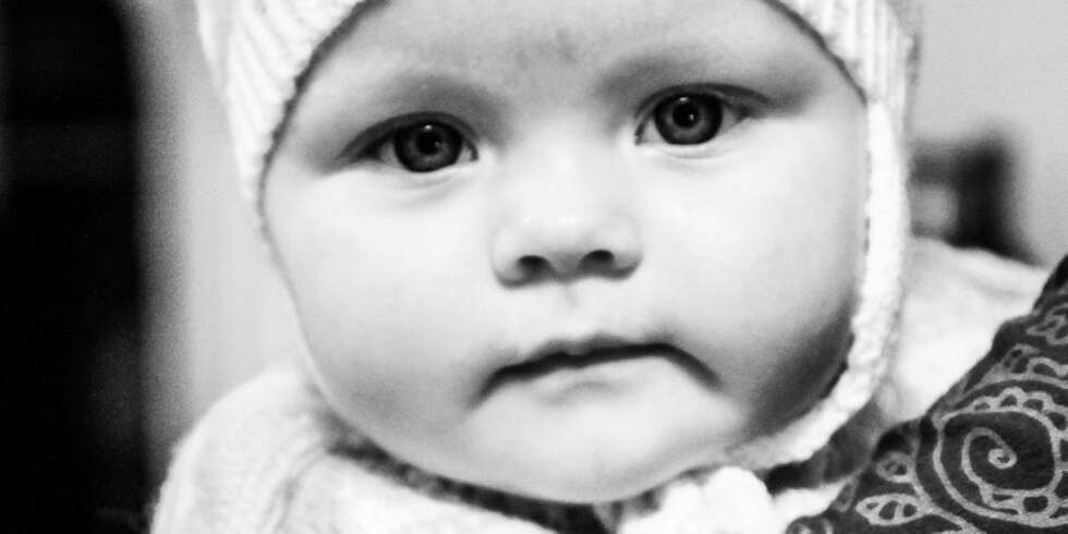 Den heldige vinneren i februar ble Sophia (7 md.) fra Risør. Hun er som regel bare blid og fornøyd. Den heldige vinneren i februar ble Sophia (7 md.) fra Risør. Hun er som regel bare blid og fornøyd.