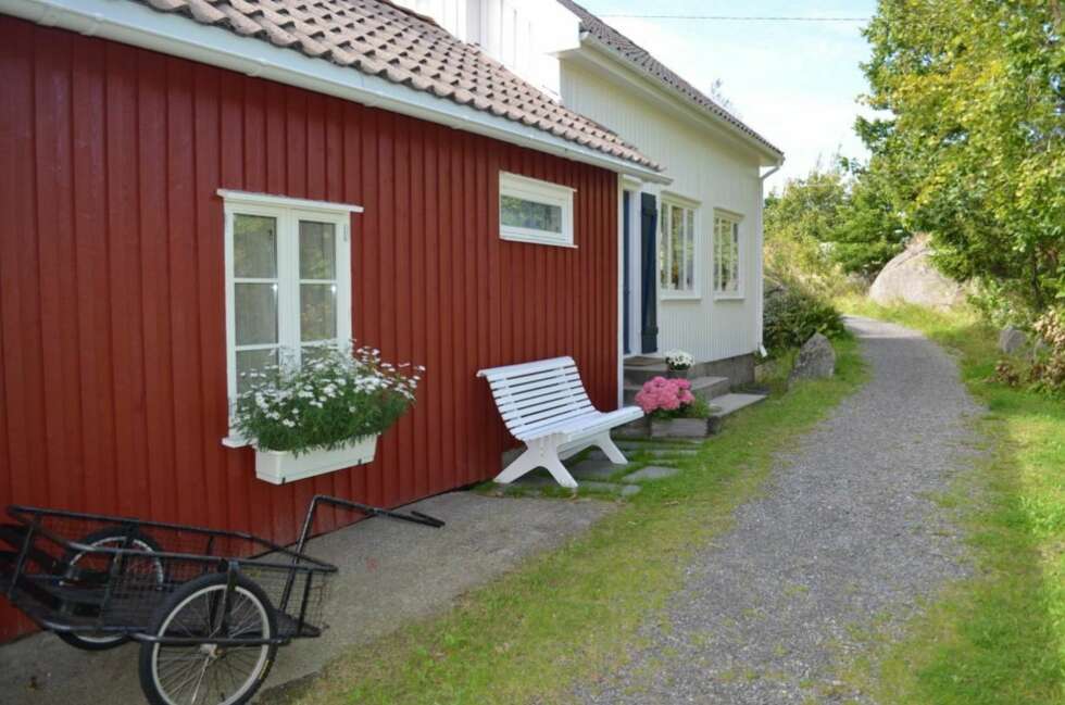 Stikkord; sjøluft, måker, grusvei og ro. Stikkord; sjøluft, måker, grusvei og ro.