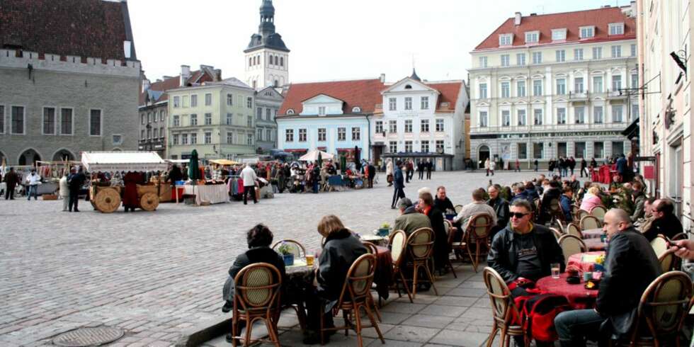 VAKRE TALLINN: Dette bildet viser den koselige gamlebyen i Tallinn. VAKRE TALLINN: Dette bildet viser den koselige gamlebyen i Tallinn.