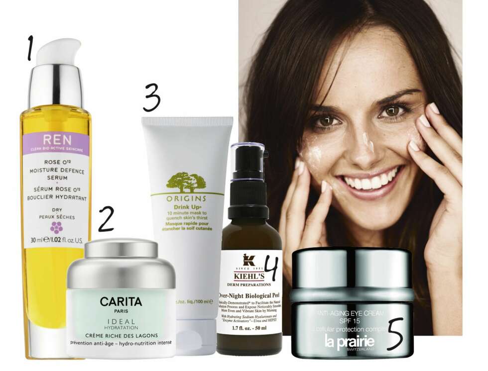 TØRR HUD: 1. Gjenopprettende olje. Rose Moisture Defence Serum fra Ren, kr 545,- 2. Beskyttende antialdringskrem. Ideal Hydration Créme Riche des Lagons fra Carita, kr 849,- 3. Fuktighetsgivende ansiktsmaske. Drink up 10 minute mask fra Origins, kr 260,- 4. Pleiende peeling. Over Night Biological Peel fra Kiehl's, kr 355,- 5. Antialdringsøyekrem fra La Prairie, kr 1200,- TØRR HUD: 1. Gjenopprettende olje. Rose Moisture Defence Serum fra Ren, kr 545,- 2. Beskyttende antialdringskrem. Ideal Hydration Créme Riche des Lagons fra Carita, kr 849,- 3. Fuktighetsgivende ansiktsmaske. Drink up 10 minute mask fra Origins, kr 260,- 4. Pleiende peeling. Over Night Biological Peel fra Kiehl's, kr 355,- 5. Antialdringsøyekrem fra La Prairie, kr 1200,-