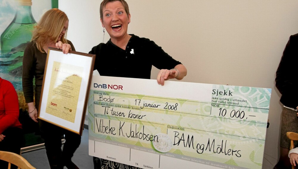 Vibeke Kjær Jakobsen - Årets Jordmor 2007 Vibeke Kjær Jakobsen - Årets Jordmor 2007