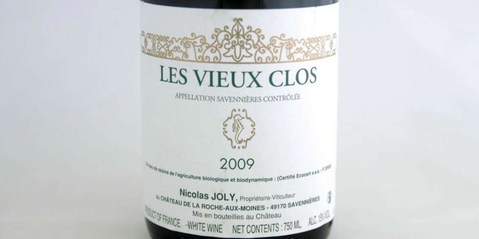CHENIN BLANC: Nicolas Joly Les Vieux Clos 2009. CHENIN BLANC: Nicolas Joly Les Vieux Clos 2009.