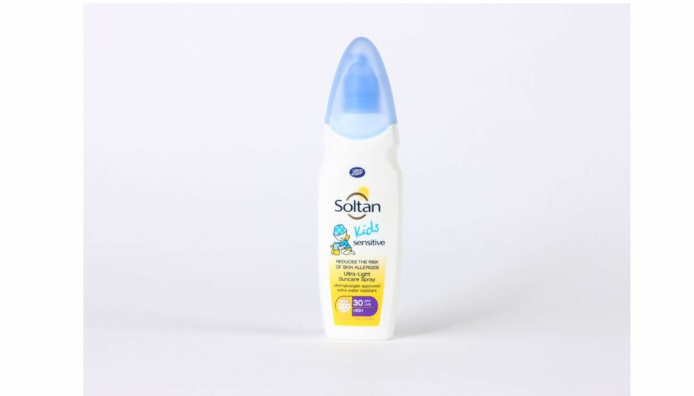 TEST AV SOLKREM FOR BARN: Soltan Kids Sensitive ultra-light suncare spray. TEST AV SOLKREM FOR BARN: Soltan Kids Sensitive ultra-light suncare spray.