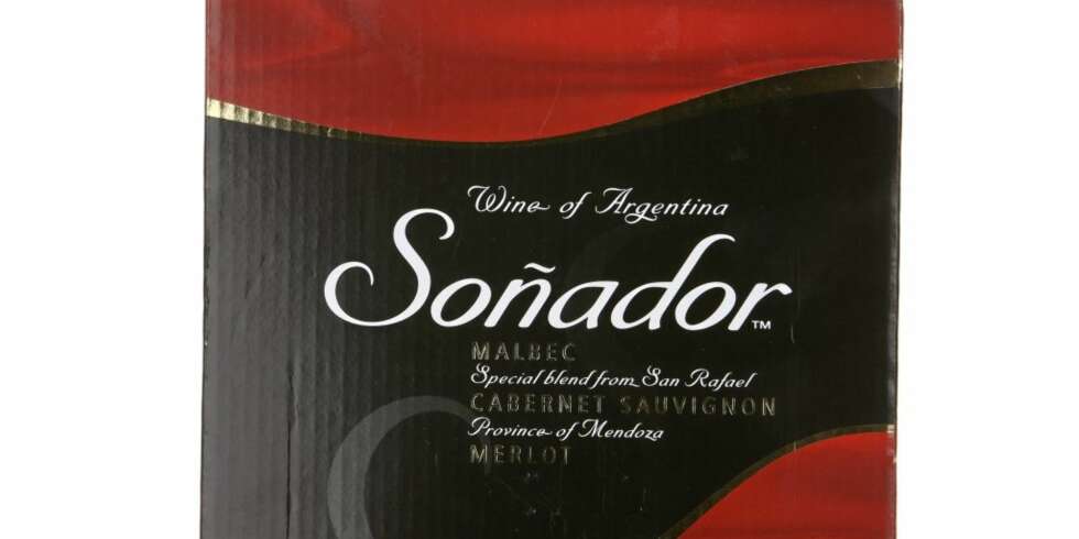 Soñador Malbec Cabernet Sauvignon Merlot. Soñador Malbec Cabernet Sauvignon Merlot.