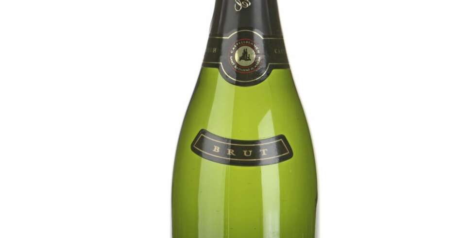 Castellblanch Extra Brut. Castellblanch Extra Brut.