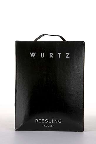 Würtz Riesling Trocken. Würtz Riesling Trocken.