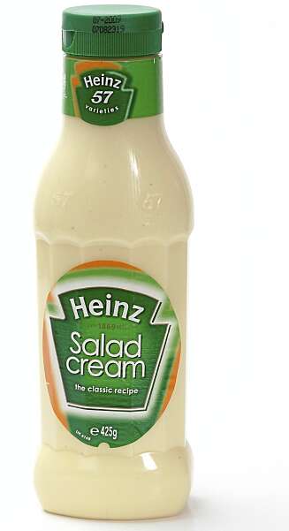 SALATKREM: Dressing med nokså mye fett, og flust av kalorier. SALATKREM: Dressing med nokså mye fett, og flust av kalorier.