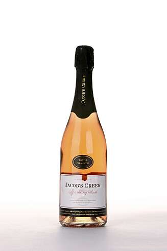 Jacob's Creek Sparkling Rosé. Jacob's Creek Sparkling Rosé.