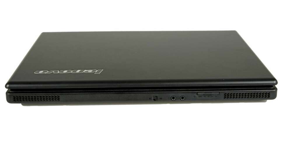 BILLIG: Lenovo stiller med testens billigste PC, men lar det ikke gå ut over kvaliteten. BILLIG: Lenovo stiller med testens billigste PC, men lar det ikke gå ut over kvaliteten.
