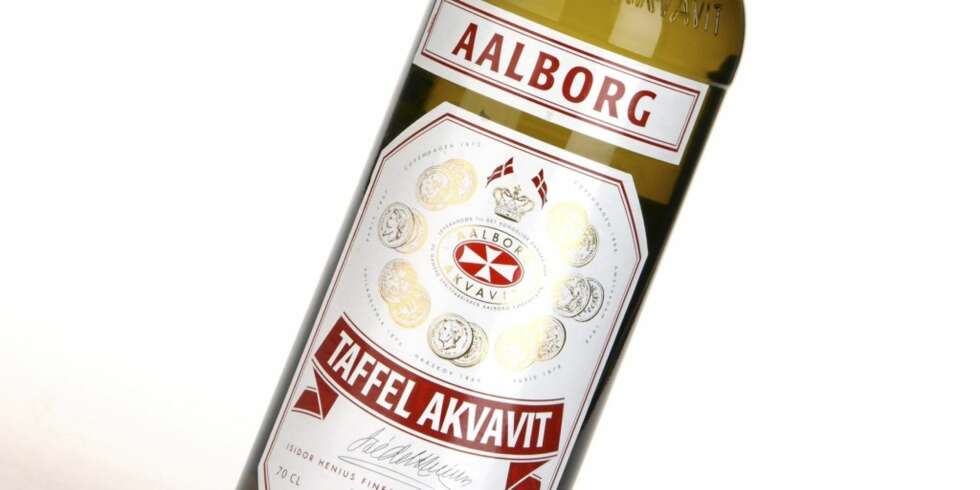 Aalborg Taffel Akvavit. Aalborg Taffel Akvavit.