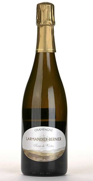 UFRISK: Larmandier-Bernier Terre de Vertus Blanc de Blancs Brut Nature har god fylde, men er ufrisk på smak. UFRISK: Larmandier-Bernier Terre de Vertus Blanc de Blancs Brut Nature har god fylde, men er ufrisk på smak.