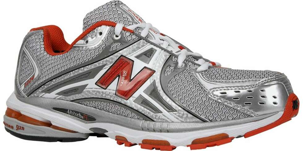 TUNGT VALG: New Balance 1224 er valget for deg med leddplager eller noen ekstra kilo på kroppen. TUNGT VALG: New Balance 1224 er valget for deg med leddplager eller noen ekstra kilo på kroppen.