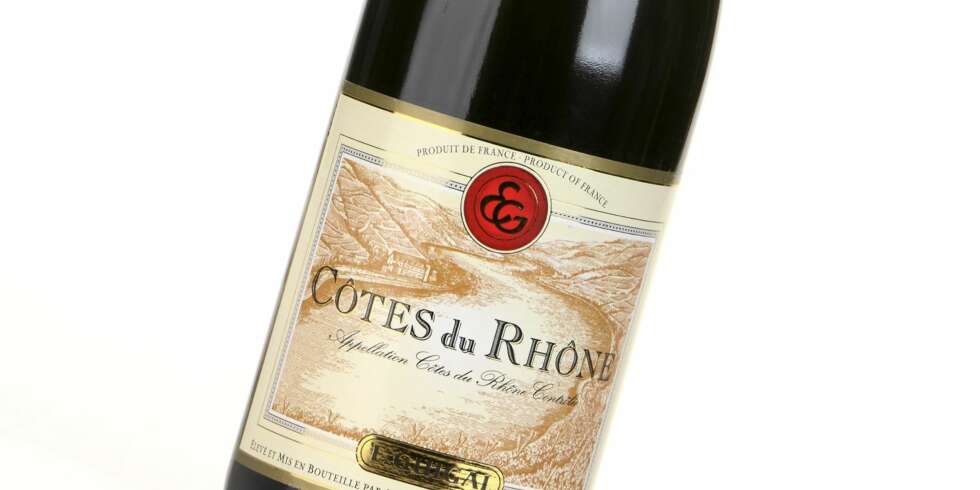 GOD FYLDE: Guigal Côtes du Rhône 2005 er en rødvin med god fylde og animalsk preg. GOD FYLDE: Guigal Côtes du Rhône 2005 er en rødvin med god fylde og animalsk preg.