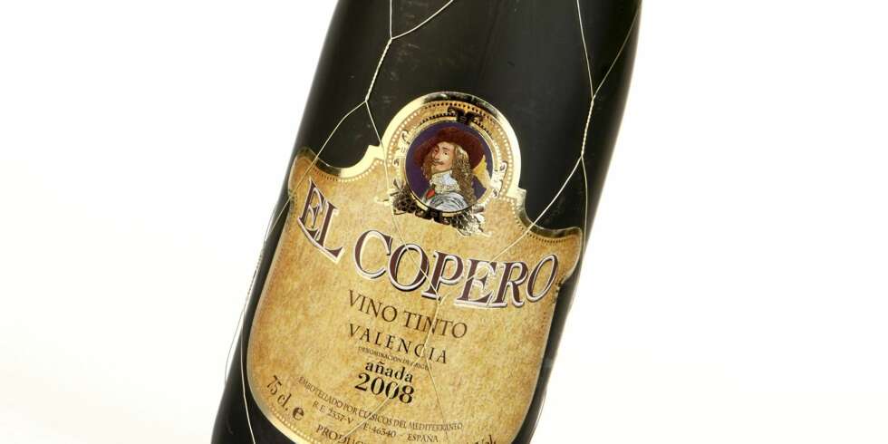 El Copero 2008 er en rødvin med bløte tanniner og middels syre. El Copero 2008 er en rødvin med bløte tanniner og middels syre.