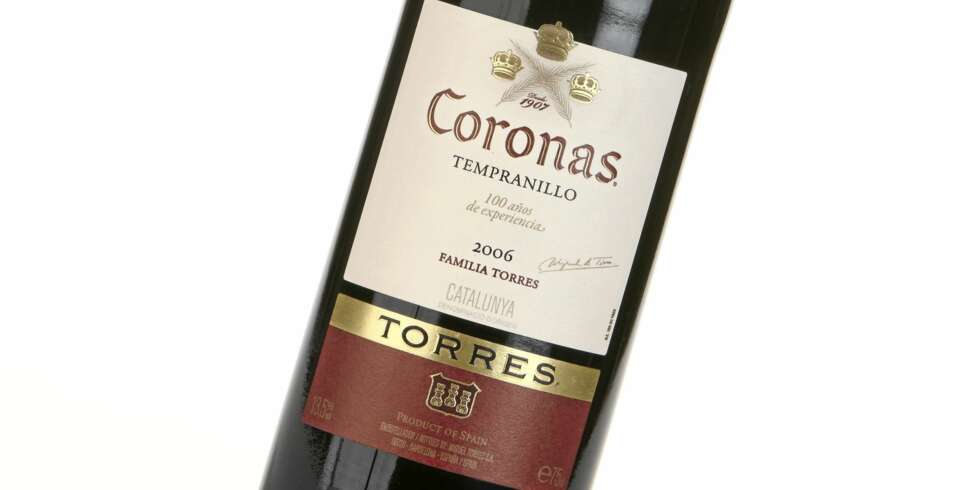 FRISK: Coronas 2006 har ren, frisk frukt i duften. FRISK: Coronas 2006 har ren, frisk frukt i duften.