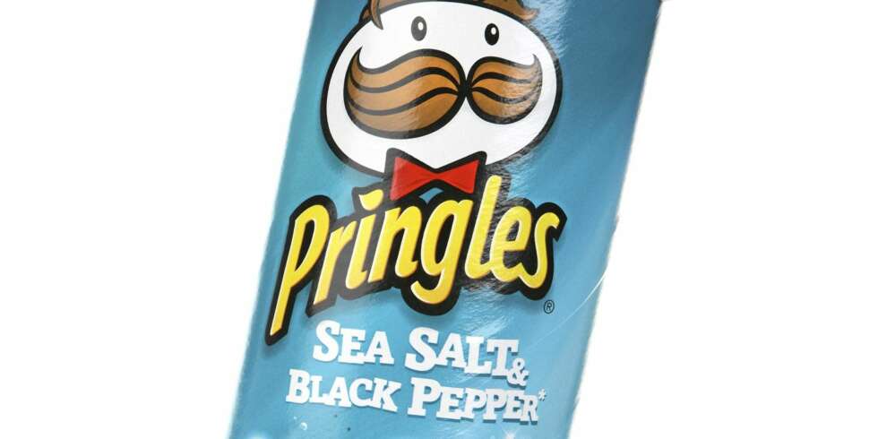 MELETE: Pringles Sea salt & black pepper er en nøytral chips med melete konsistens. MELETE: Pringles Sea salt & black pepper er en nøytral chips med melete konsistens.