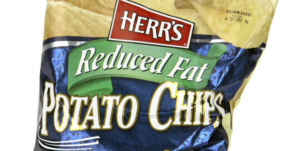 FISK: Også denne chipsen difter og smaker noe fisk. FISK: Også denne chipsen difter og smaker noe fisk.