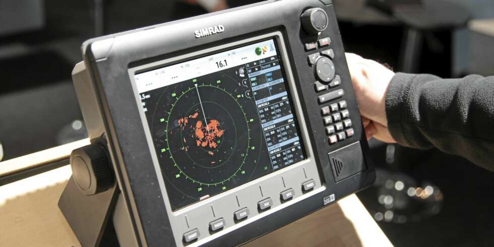 Simrad NSE 8 Simrad NSE 8