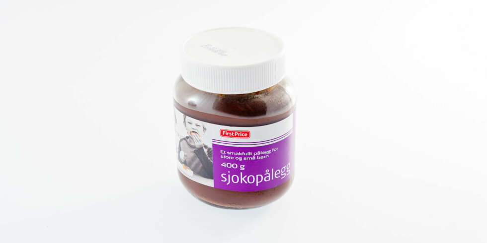 TEST AV SØTPÅLEGG: First Price sjokopålegg TEST AV SØTPÅLEGG: First Price sjokopålegg