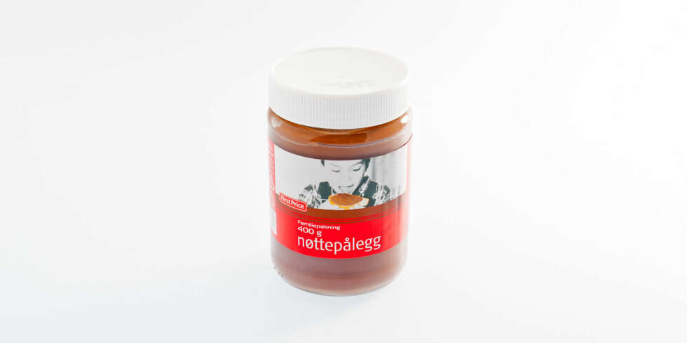 TEST AV SØTPÅLEGG: First Price nøttepålegg TEST AV SØTPÅLEGG: First Price nøttepålegg
