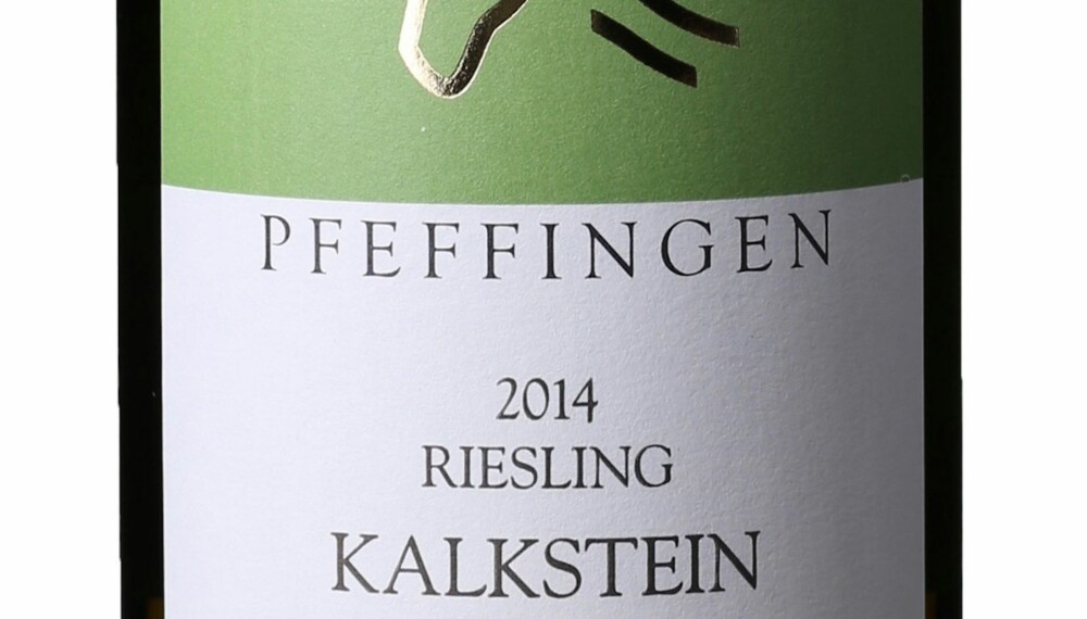 GODT KJØP: Pfeffingen Ungstein Herrenberg Kalkstein Riesling Trocken 2014. GODT KJØP: Pfeffingen Ungstein Herrenberg Kalkstein Riesling Trocken 2014.