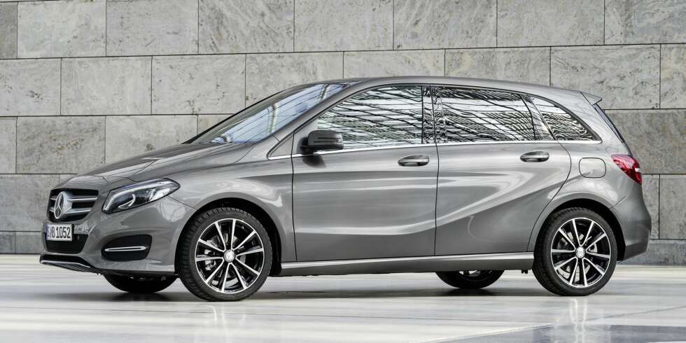 FACELIFT: Mercedes-Benz B-klasse ble lansert i en oppgradert versjon i oktober 2014. FOTO: Daimler AG FACELIFT: Mercedes-Benz B-klasse ble lansert i en oppgradert versjon i oktober 2014. FOTO: Daimler AG