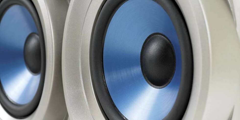 SUBWOOFER: Den er ofte ikke så stor, men lager mye lyd. Valg av subwoofer er viktig for totaliteten i lydbildet. SUBWOOFER: Den er ofte ikke så stor, men lager mye lyd. Valg av subwoofer er viktig for totaliteten i lydbildet.
