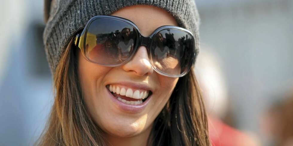 SOLBRILLER: Kate Beckinsale har all grunn til å smile med solbriller som dette. SOLBRILLER: Kate Beckinsale har all grunn til å smile med solbriller som dette.