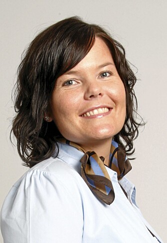 FARMASØYT: Silje Furuseth er farmasøyt i Apotek 1. Her gir hun råd om soling og kviser. FARMASØYT: Silje Furuseth er farmasøyt i Apotek 1. Her gir hun råd om soling og kviser.