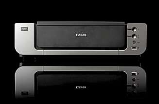 Canon Pixma Pro 9000 Mark II har et bra design, på tross av størrelsen. Canon Pixma Pro 9000 Mark II har et bra design, på tross av størrelsen.