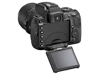 VIPPESKJERM: Også Nikon D5000 byr på vippeskjerm. VIPPESKJERM: Også Nikon D5000 byr på vippeskjerm.