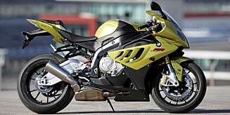 BMW S1000RR: 2010-modell ved lansering Portimao, Portugal. BMW S1000RR: 2010-modell ved lansering Portimao, Portugal.