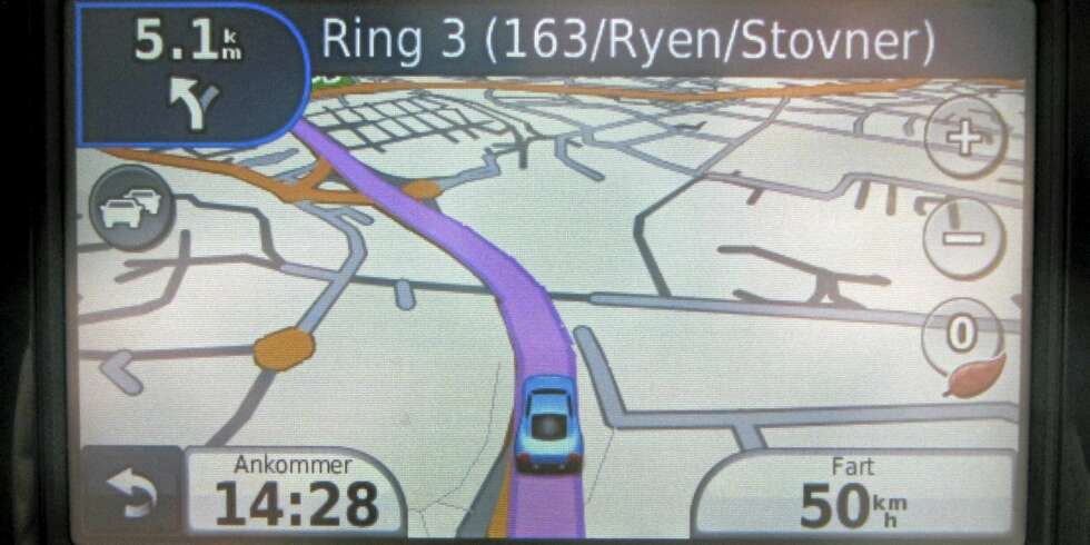 RYDDIG: Garmin har fin presentasjon og moderat informasjonsmengde i kartbildet. RYDDIG: Garmin har fin presentasjon og moderat informasjonsmengde i kartbildet.