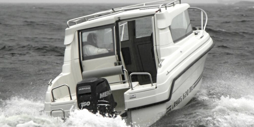 Ryds 620 MC fikk vist seg frem i krevende sjø. Ryds 620 MC fikk vist seg frem i krevende sjø.