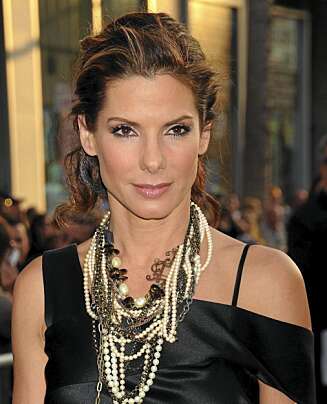 Rektangel: Sandra Bullock er en typisk rektangel. Rektangel: Sandra Bullock er en typisk rektangel.