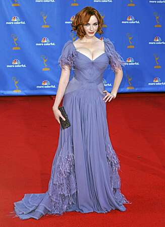 KVINNEIDEAL: De kvinnelige formene til Christina Hendricks blir hyllet i moteverdenen. KVINNEIDEAL: De kvinnelige formene til Christina Hendricks blir hyllet i moteverdenen.