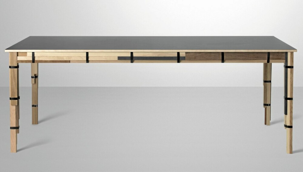 KAPPEFLID: Bordet Keep er lagd av kapp fra møbelproduksjon, kr 24 900, muuto.com KAPPEFLID: Bordet Keep er lagd av kapp fra møbelproduksjon, kr 24 900, muuto.com