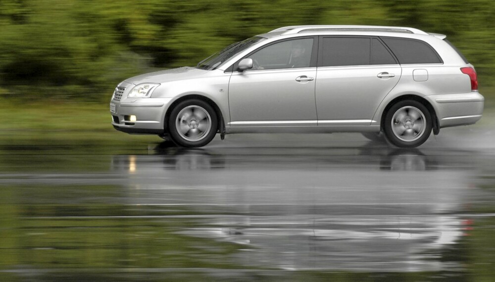En brukt Toyota Avensis fra perioden 2003 til 2008 er blant de beste familiebilene. En brukt Toyota Avensis fra perioden 2003 til 2008 er blant de beste familiebilene.