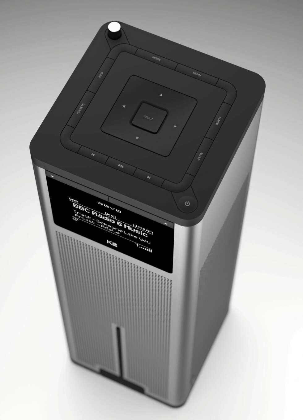 IKON: Designmessig skiller Revo K2 seg ut. Man kan like eller ikke like designet. En ulempe er at den ikke er like plasseringsvennlig som en lav og kompakt radio. IKON: Designmessig skiller Revo K2 seg ut. Man kan like eller ikke like designet. En ulempe er at den ikke er like plasseringsvennlig som en lav og kompakt radio.
