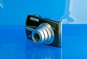 Olympus µ 1200 er det enste kameraet i testen som også tåler en tur i dusjen. Olympus µ 1200 er det enste kameraet i testen som også tåler en tur i dusjen.