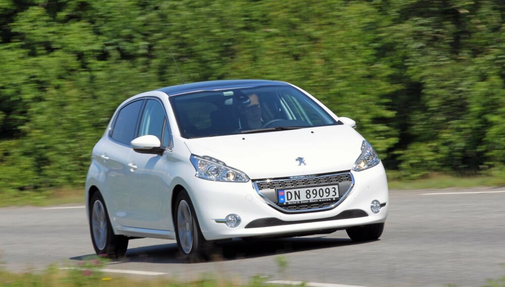 VIKTIG BIL: For Peugeot er småbilsegmentet et veldig viktig marked. Her til lands er det imidlertid flere som velger de større kompaktbilene. VIKTIG BIL: For Peugeot er småbilsegmentet et veldig viktig marked. Her til lands er det imidlertid flere som velger de større kompaktbilene.