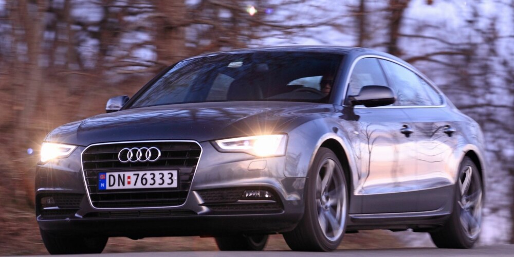 PLASS: Den praktiske delen av Sportback-opplevelsen vil neppe imponere den som vurderer familiebil i samme prisklasse. Bagasjeromsvolumet er på 480 liter - 1283 liter med baksetene nedfelt. Foto: Egil Nordlien, HM Foto PLASS: Den praktiske delen av Sportback-opplevelsen vil neppe imponere den som vurderer familiebil i samme prisklasse. Bagasjeromsvolumet er på 480 liter - 1283 liter med baksetene nedfelt. Foto: Egil Nordlien, HM Foto