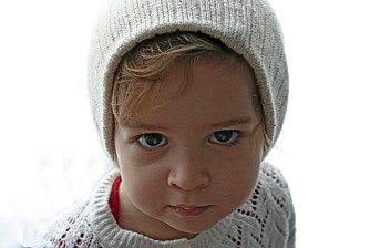 IKKE BARE BLONDER: Jenter trenger ikke være små prinsesser. Rene farger med litt tekstur gir ramme til ansiktet, uten at barnet fremstår som en klesmodell. IKKE BARE BLONDER: Jenter trenger ikke være små prinsesser. Rene farger med litt tekstur gir ramme til ansiktet, uten at barnet fremstår som en klesmodell.