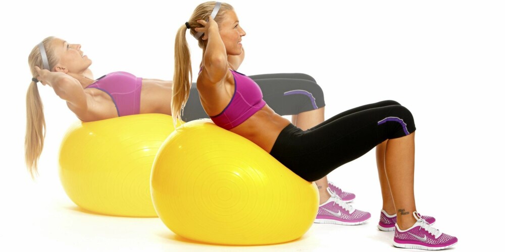 5 SITUPS PÅ BALL 5 SITUPS PÅ BALL