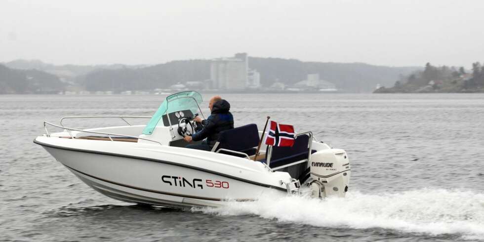 GODT UTSTYRT: Mye er bra med Sting 530. Først og fremst et pluss for spreke linjer og ganske bra utstyrt. FOTO: Egil Nordlien, HM Foto GODT UTSTYRT: Mye er bra med Sting 530. Først og fremst et pluss for spreke linjer og ganske bra utstyrt. FOTO: Egil Nordlien, HM Foto