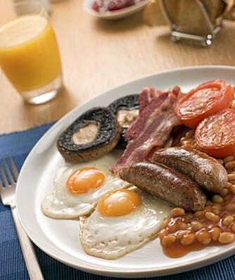 PROTEINRIK MAT: Det er mange proteiner i en engelsk frokost. Både egg, kjøtt og bønner er proteinrik mat. PROTEINRIK MAT: Det er mange proteiner i en engelsk frokost. Både egg, kjøtt og bønner er proteinrik mat.