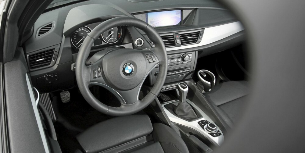 LOGISK: Det er lett å orientere seg i BMW-betjeningen. LOGISK: Det er lett å orientere seg i BMW-betjeningen.